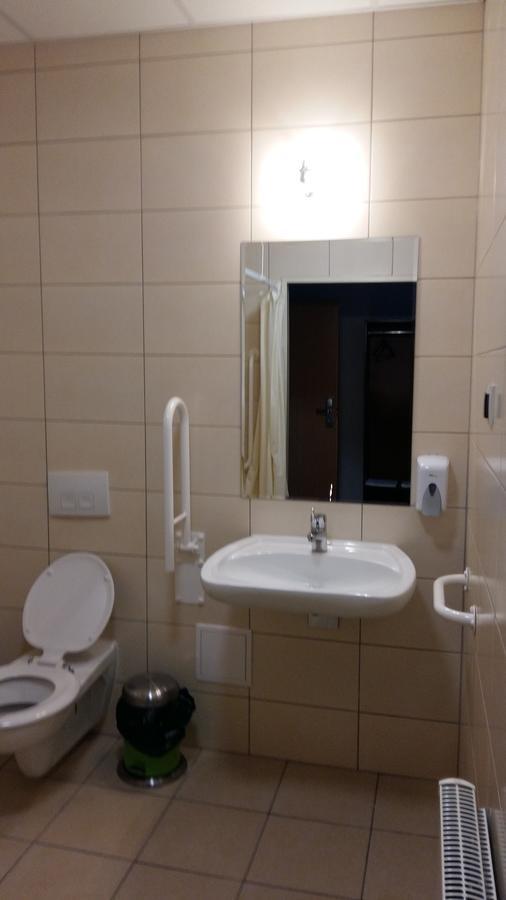 Motel Stare Brynki Przy Stacji Bp Trojka Chlebowo Εξωτερικό φωτογραφία